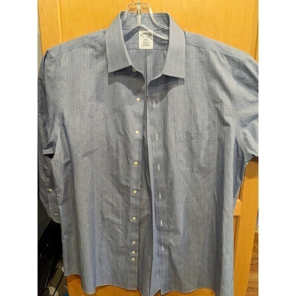 BROOKS BROTHERS Shirt Mens 16.5 2/3 Regent Blue Non Iron Button Down Long Sleeve - Picture 1 of 3
